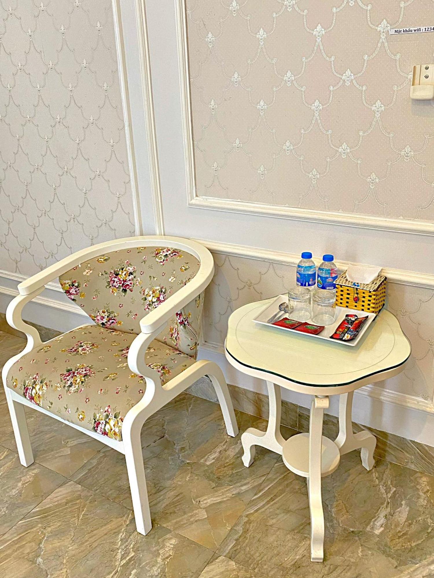 Blue Diamond Hotel Hạ Long Extérieur photo